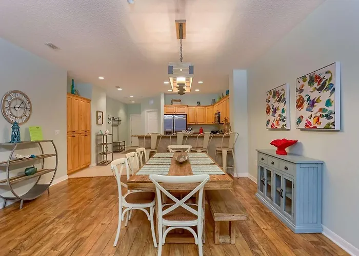 304 Island Key Clearwater Beach